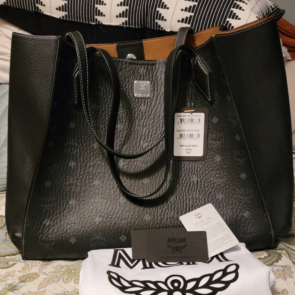 MCM Luisa Visetos Large Black Leather Shopper New with tags